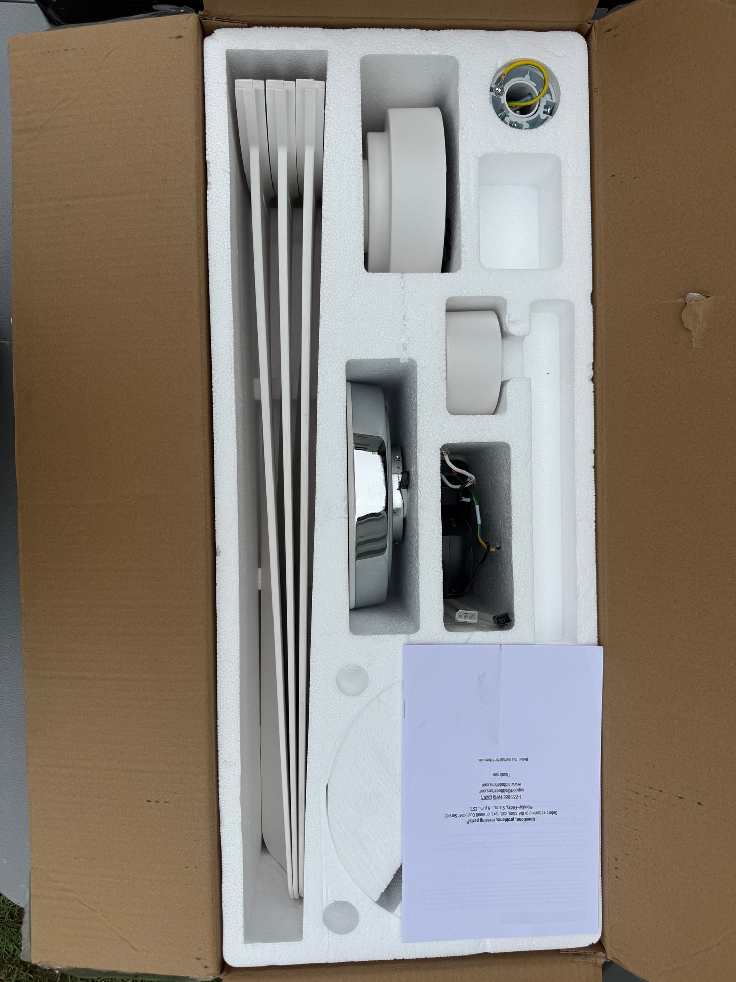 ALTITUDE SOLO 52-in Matte White with Matte White Blades LED Covered Outdoor Ceiling Fan