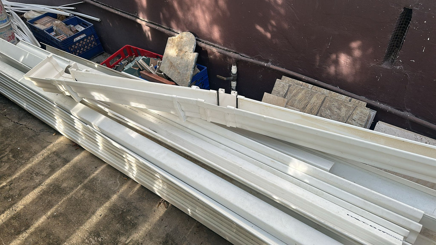 150 Feet White Plastic Gutter Sections