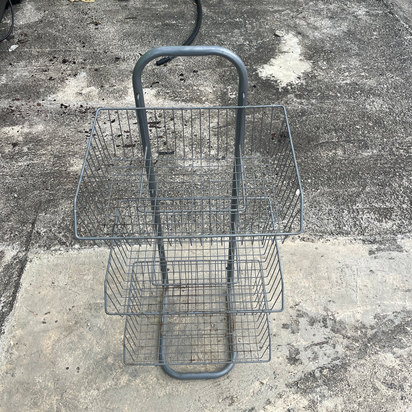 3-Tier Metal Wire Display Rack