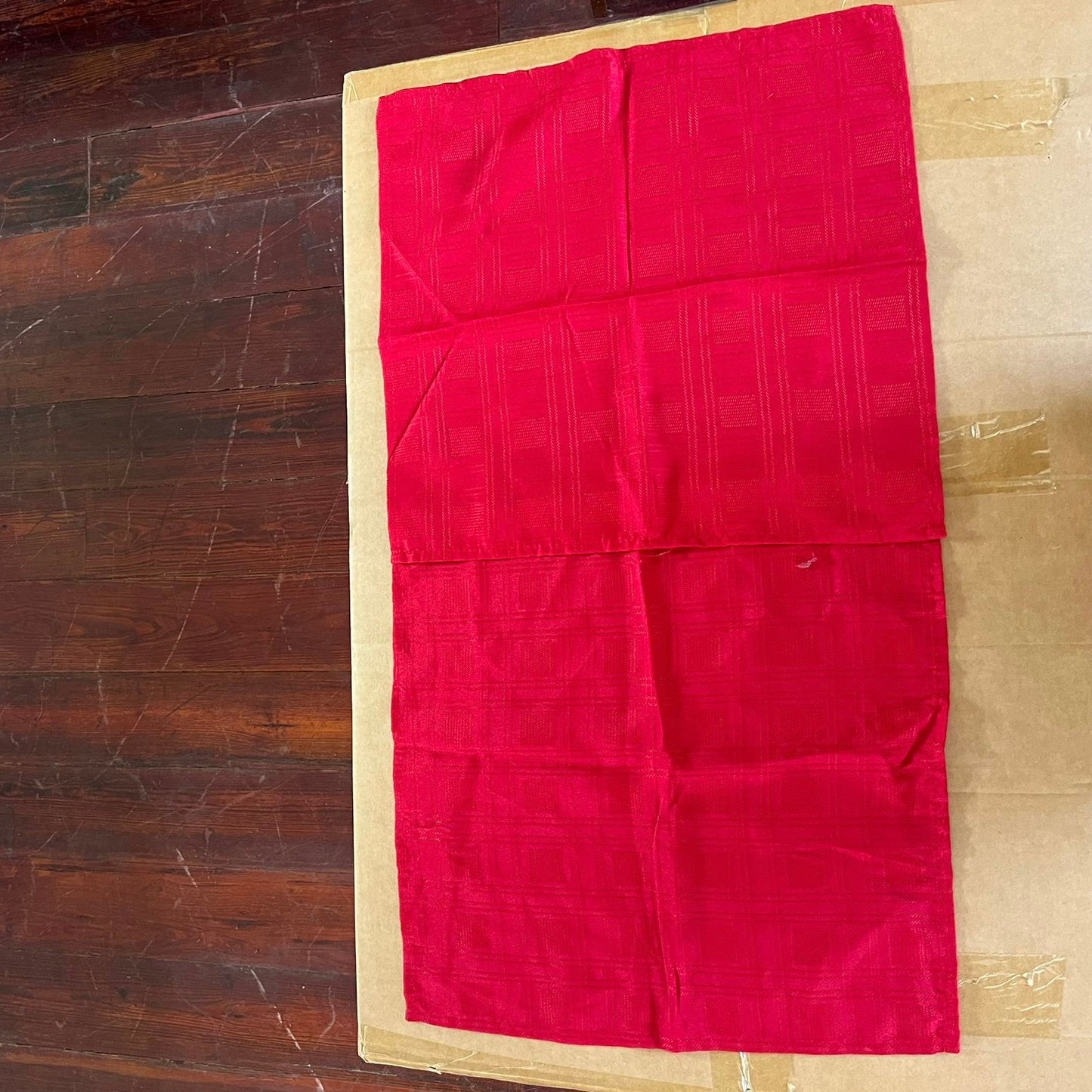 Set of 5 Greek Styled Placemats + 2 Red Chair Scarfs