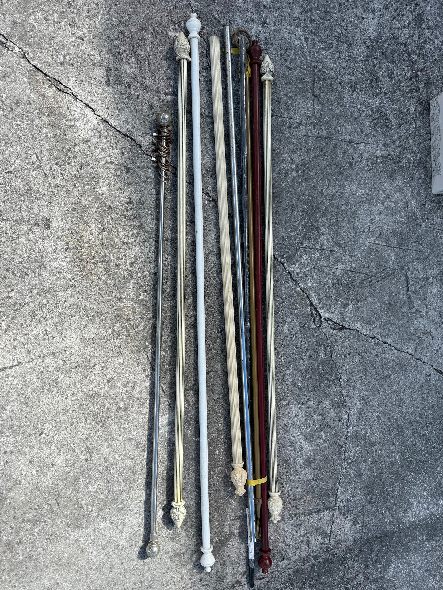 7 Curtain Rods