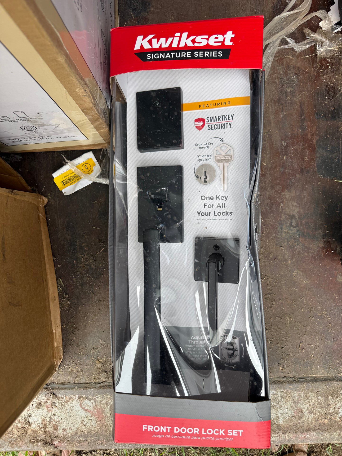 Kwikset Signature Series San Clemente Matte Black Exterior Single-Cylinder Deadbolt and Keyed Entry Door Handleset ft. SmartKey Security