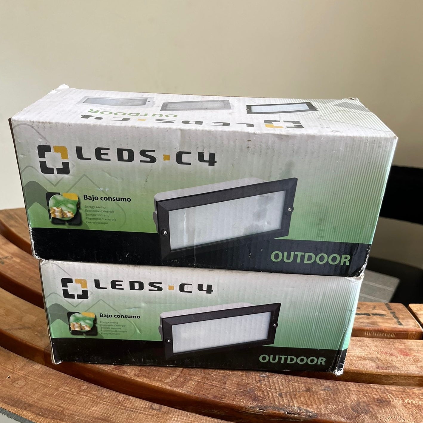 2 LED Outdoor Light Fixtures