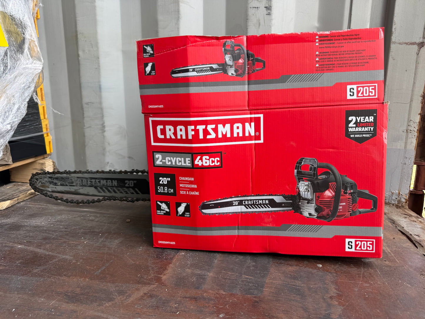 CRAFTSMAN S205 46-cc 2-cycle 20-in Gas Chainsaw