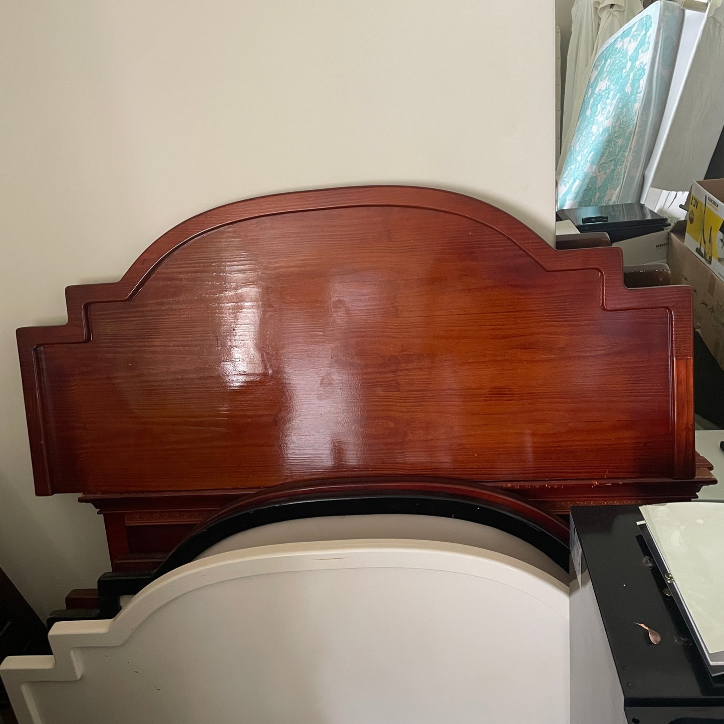 Traditional Arched Wood Headboard