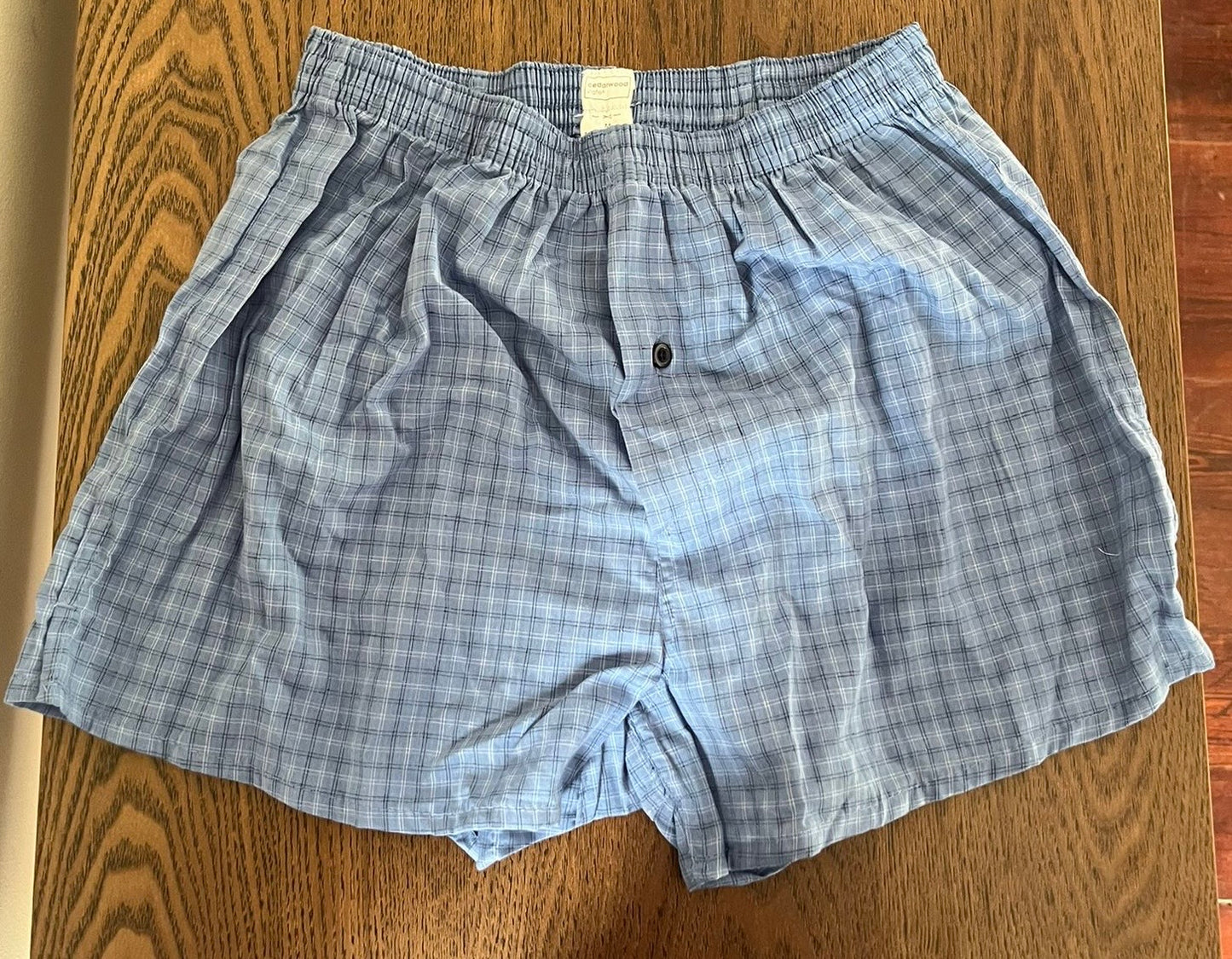 4 Children’s Kites + Black Low Cut Sneakers- Size 13 + Boy’s Clothes + White Taekwondo Uniform Size 4/180 + Pants Size 18