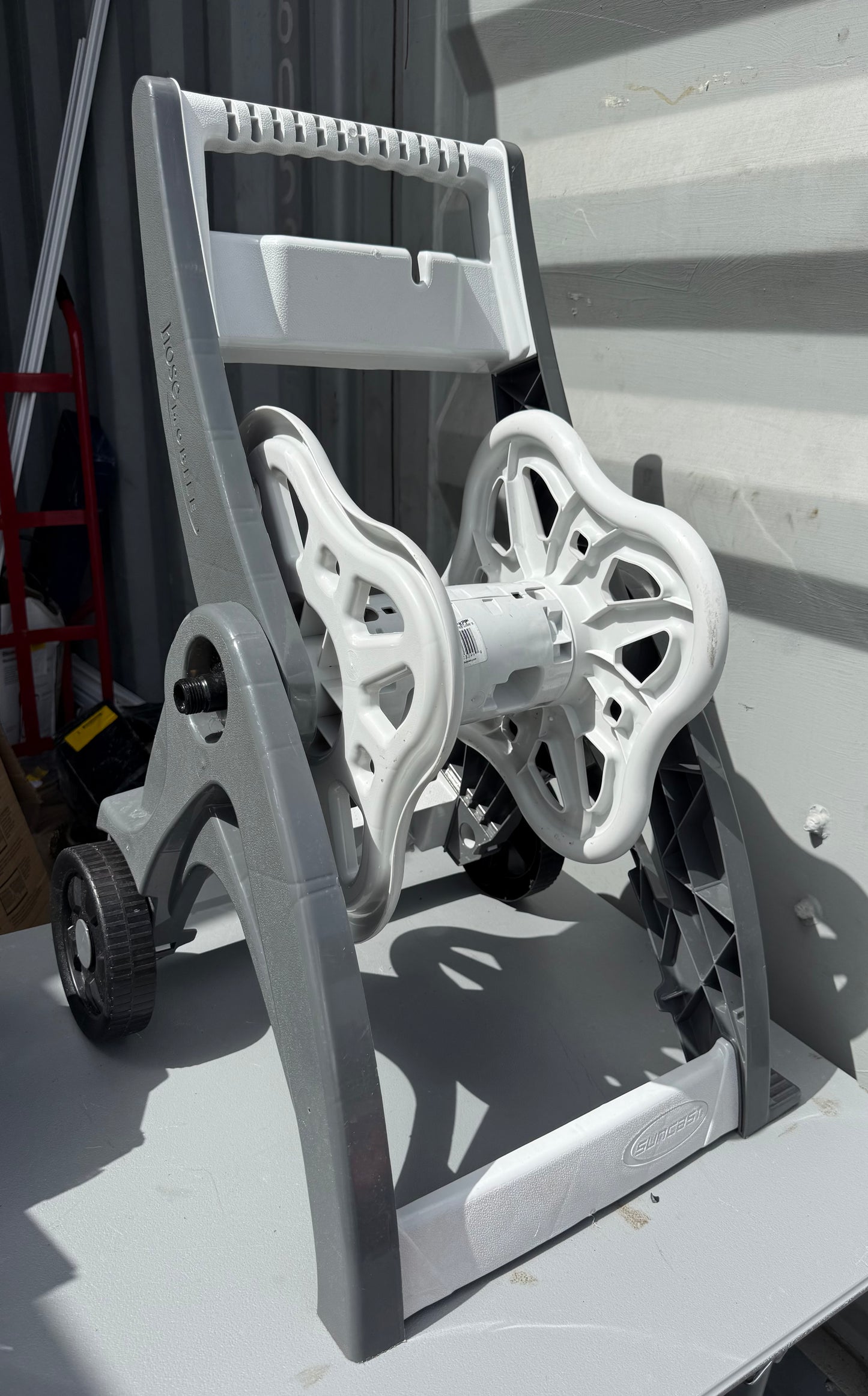 Suncast Hosecart Plastic 200-ft Cart Hose Reel
