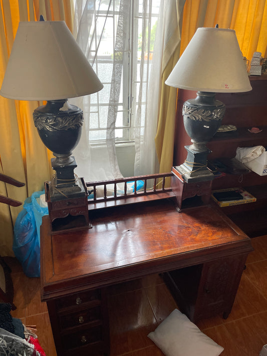 1 Wooden Desk With Drawers