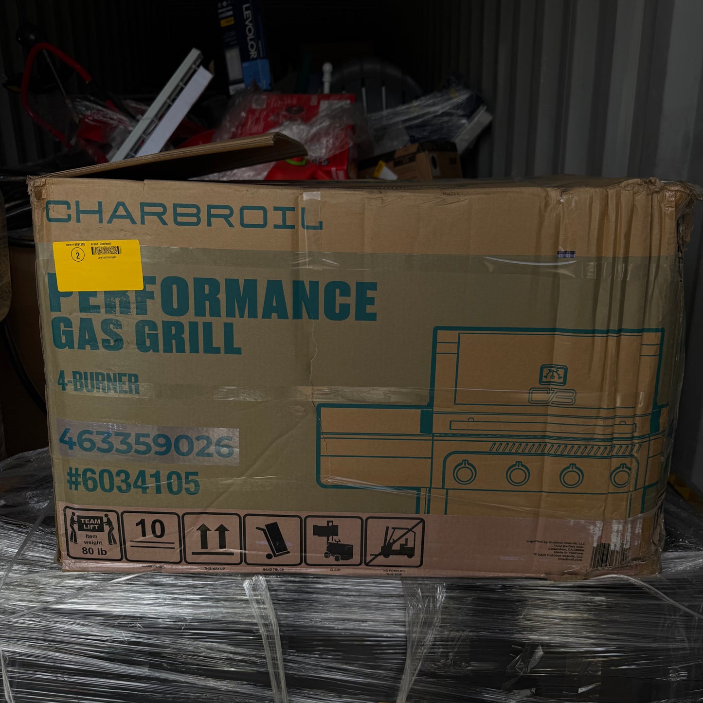 Charbroil Performance Series Black 4 -Burner Liquid Propane Gas Grill