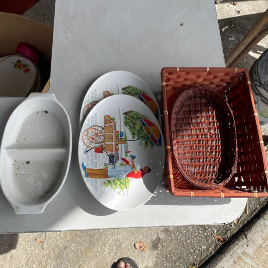 2 Oval Chef Grilling Scene Platters + 2 Wooden Baskets + White Tray