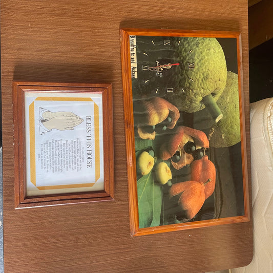 2 Pieces Of Wall Art