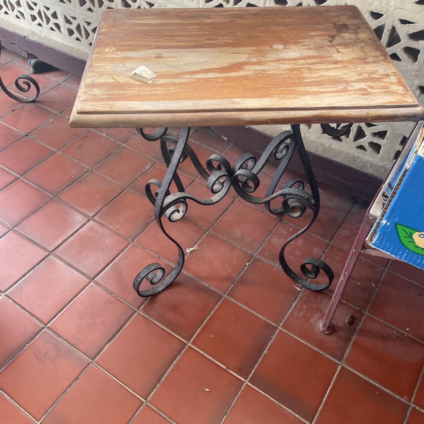 2 Wooden Table Top Withy Metal Base
