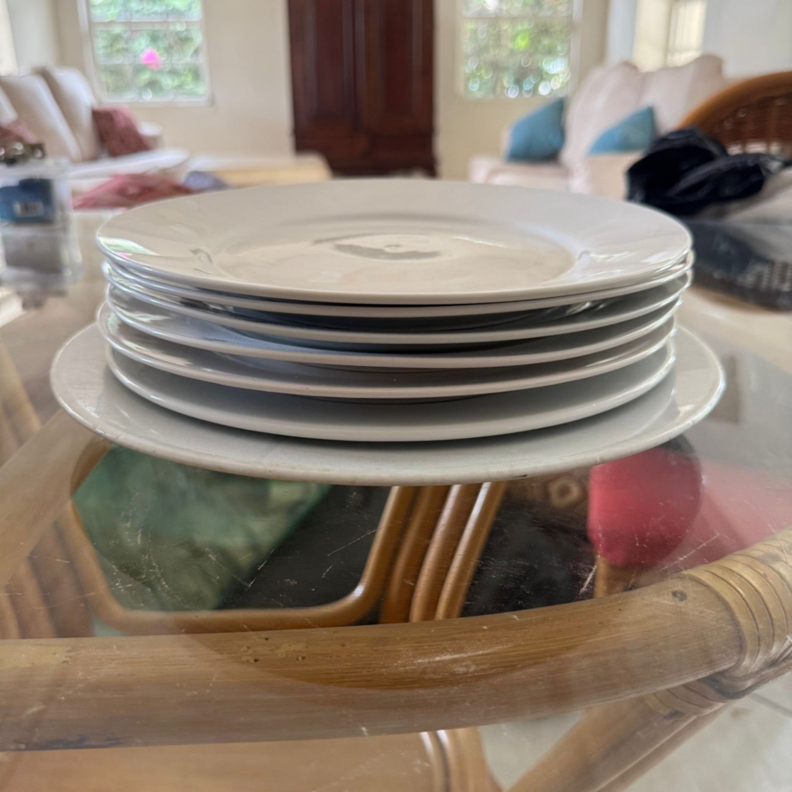Set Pf Ceramic Plates