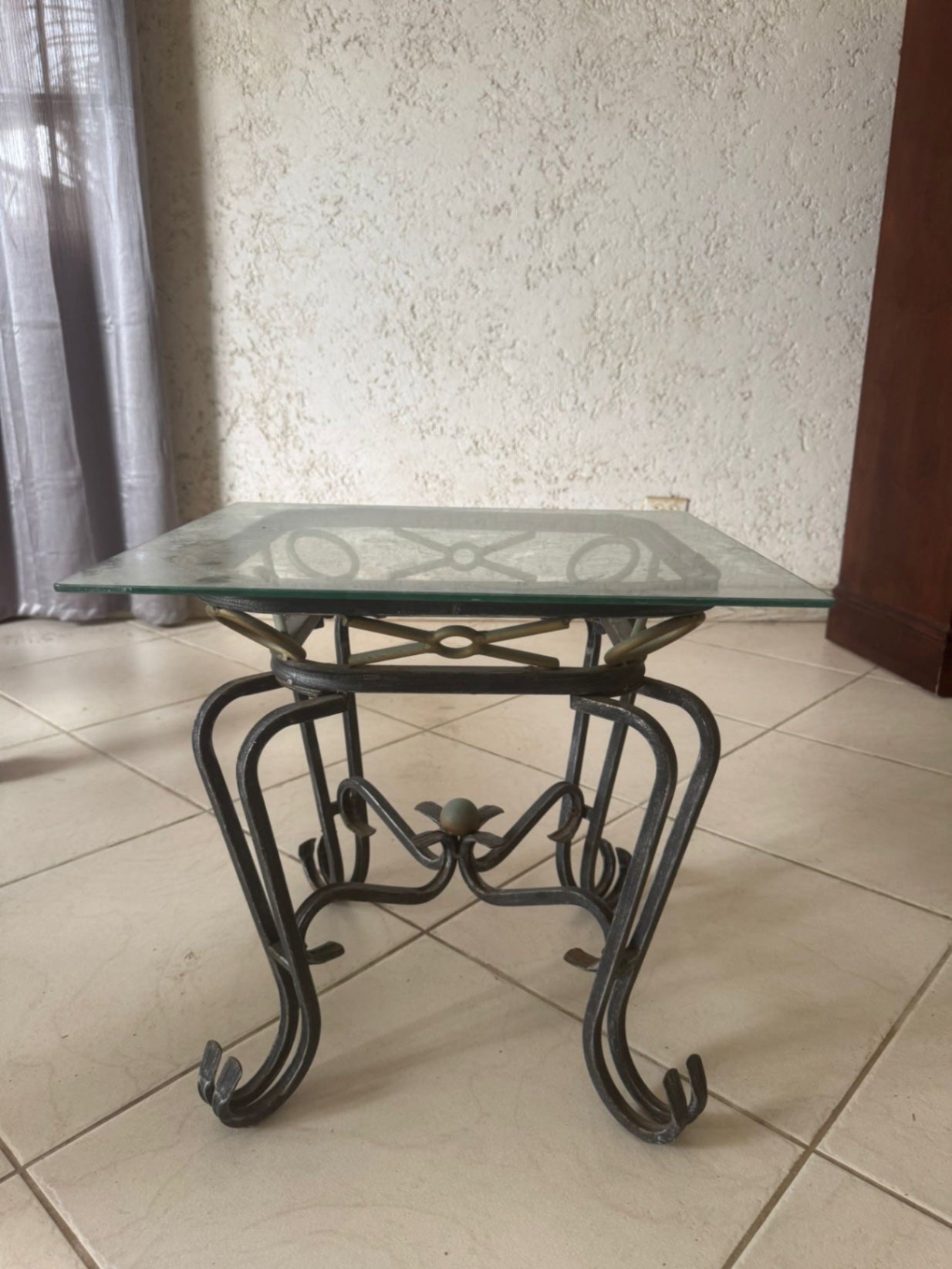 Glass Table Top On Metal Frame