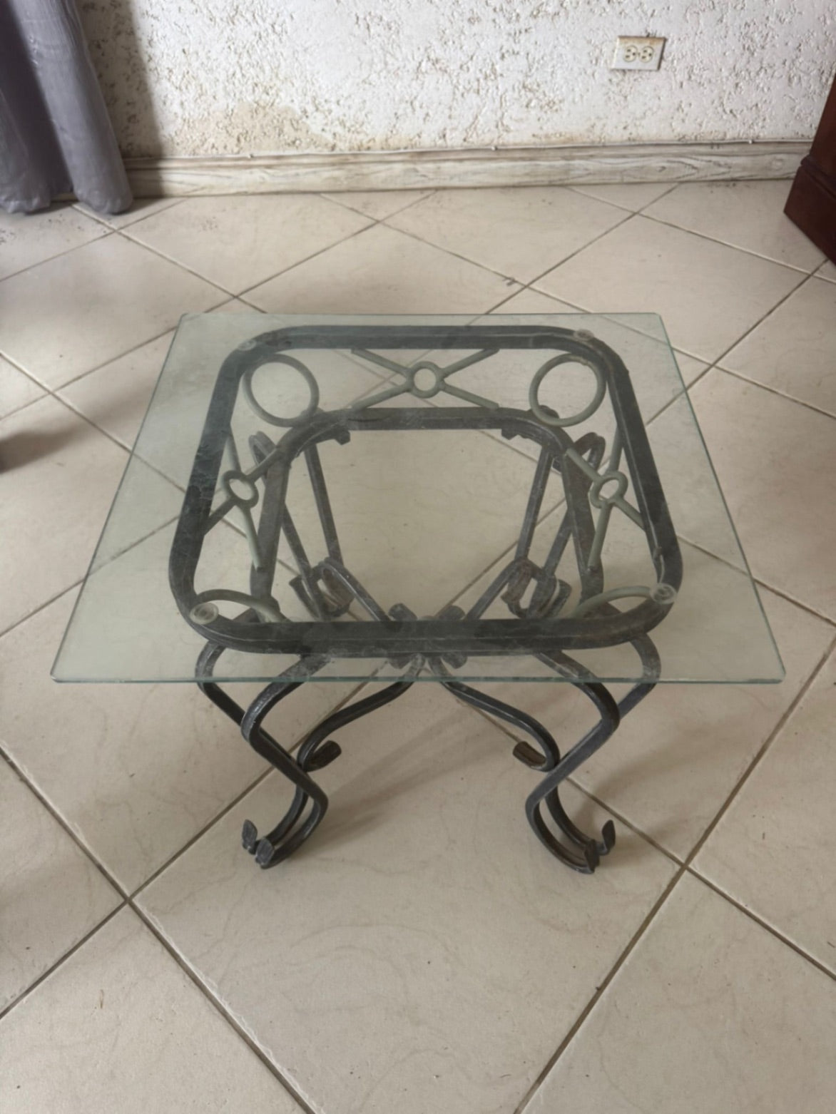 Glass Table Top On Metal Frame