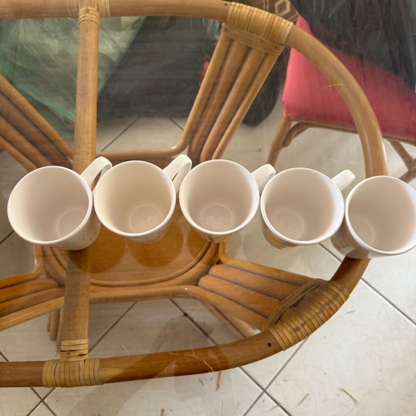 5 White Mugs