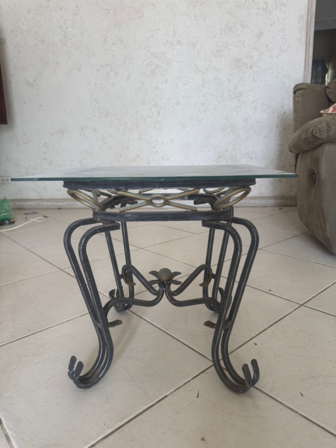 Glass Table Top On Metal Frame