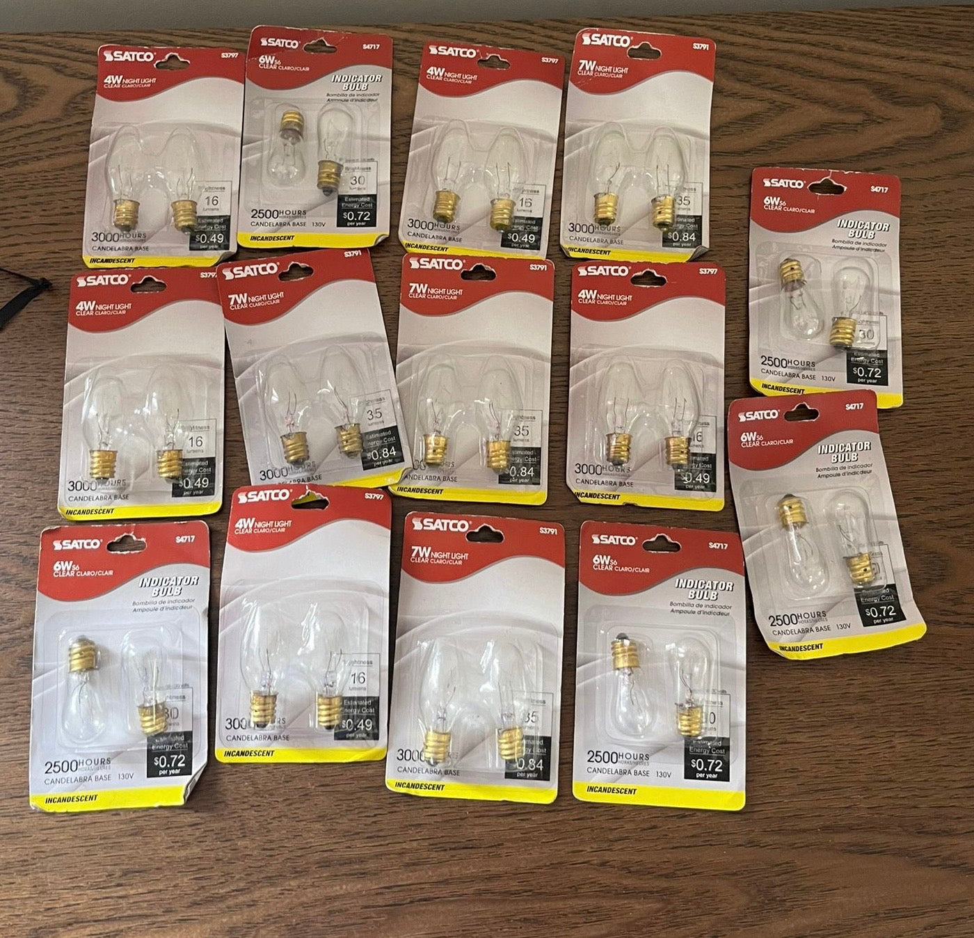 5 Bags of Miscellaneous Light Bulbs