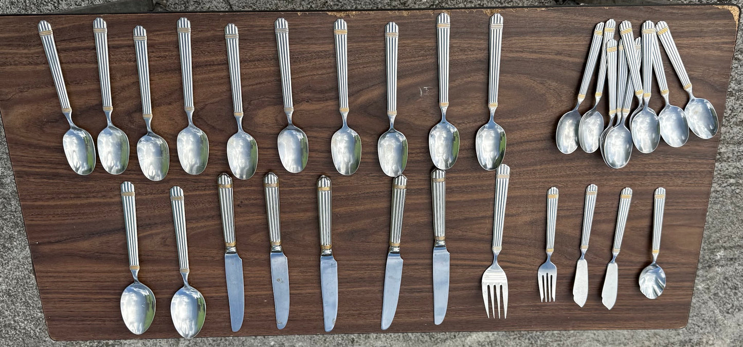 Striped Gold Band Flatware Set