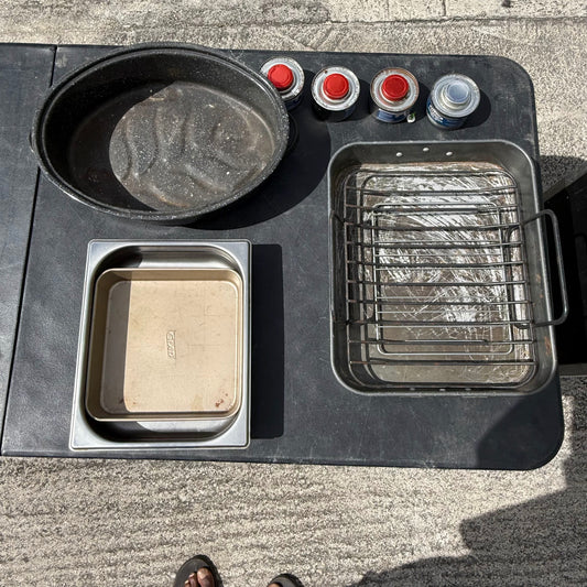 4 Sterno Handi-Wick Canned Heat Fuel + Baking trays