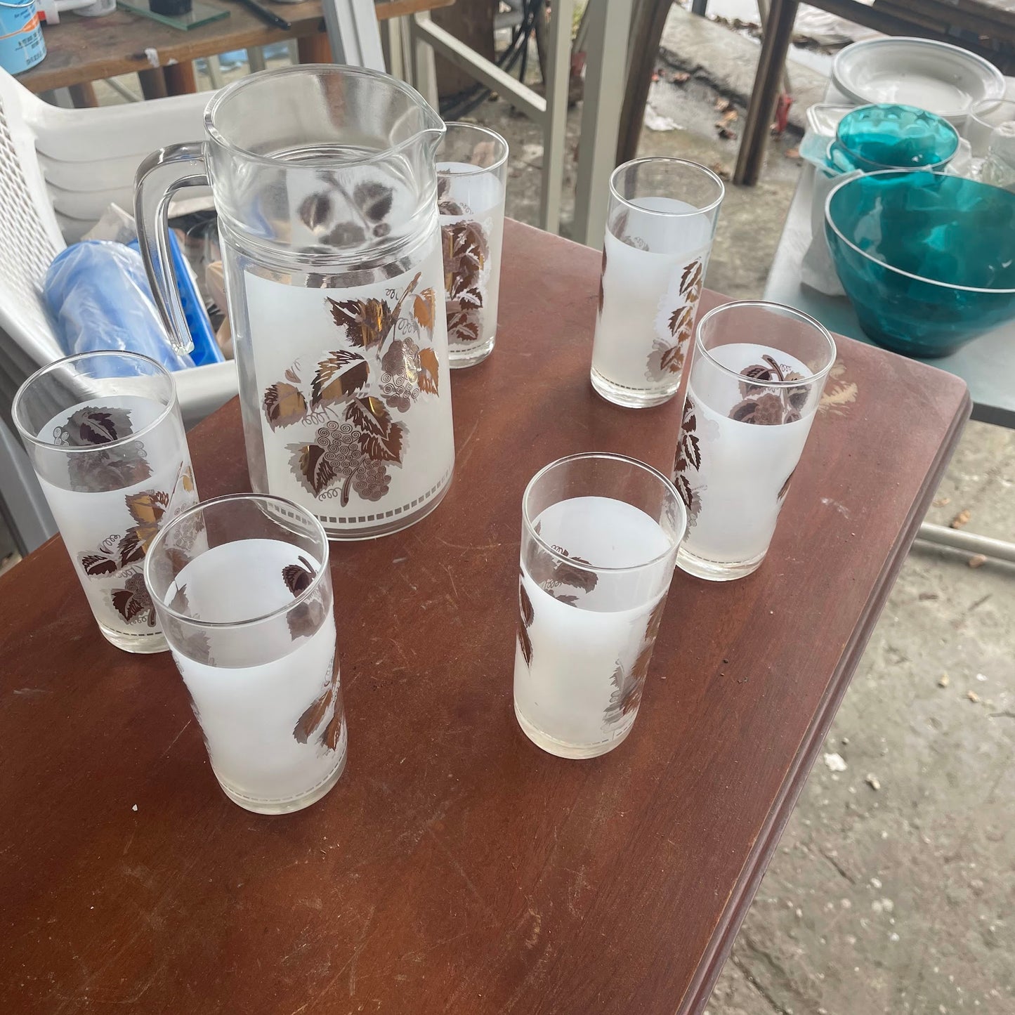 7-Piece Frosted Glass Pitcher and Tumbler Set with Grape Vine Design