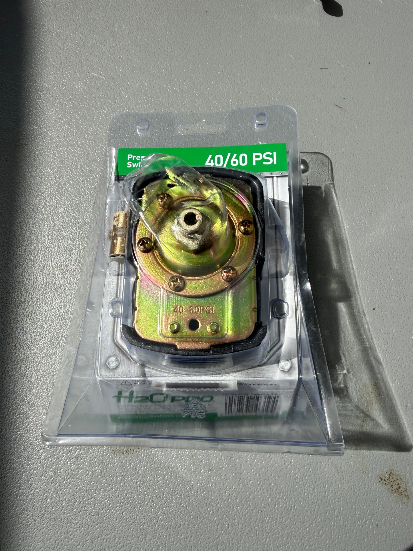 H2OPRO 40/60 -PSI Polyethylene Pressure Switch