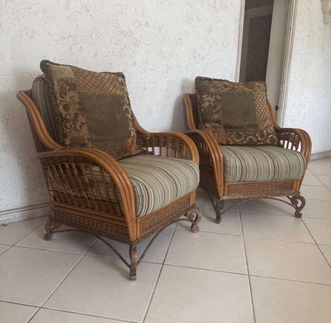 Set of 2 Rattan/Metal Base Accent Chairs