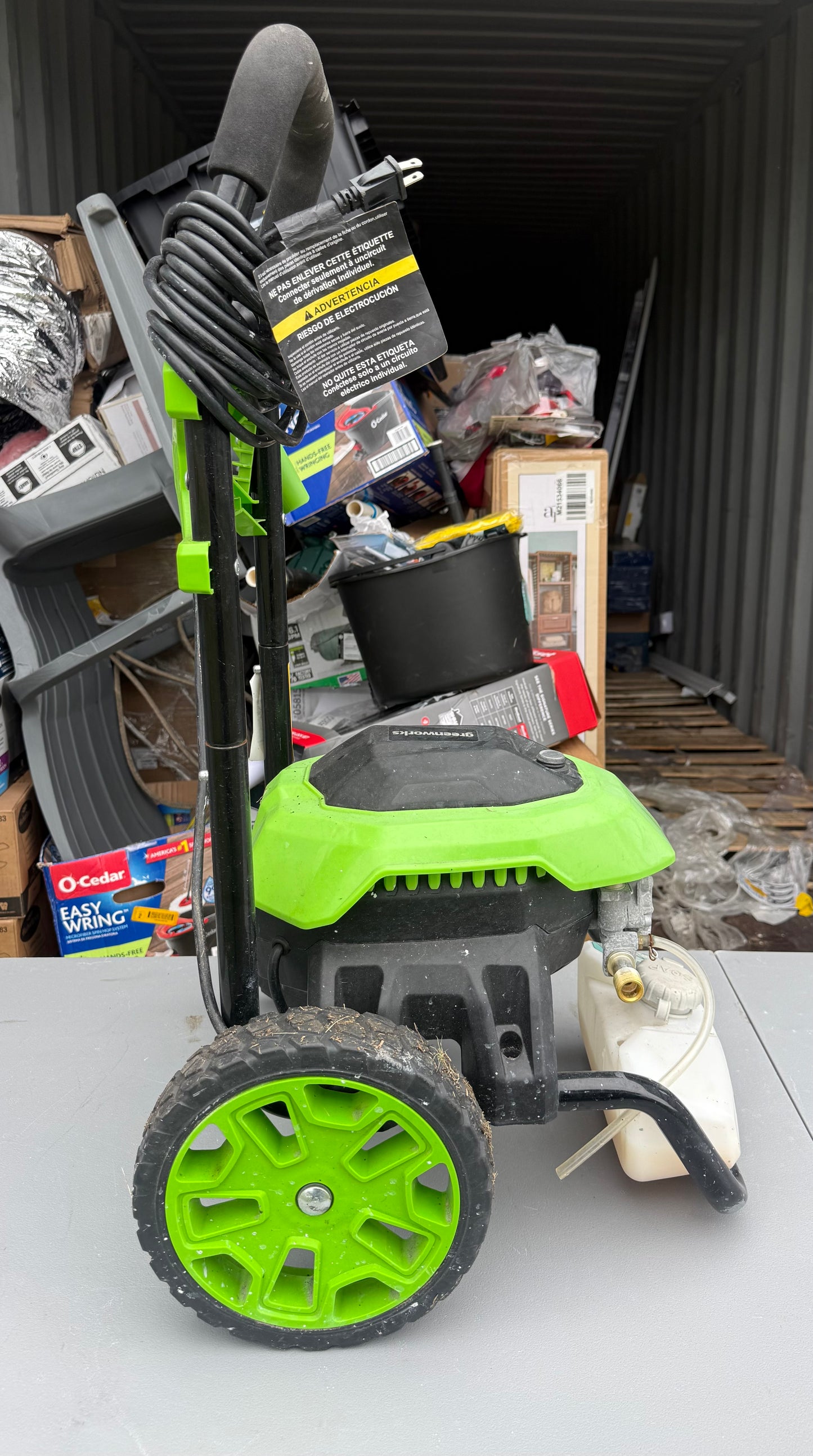 Greenworks 2600-PSI 1.1-GPM Cold Water Electric Pressure Washer