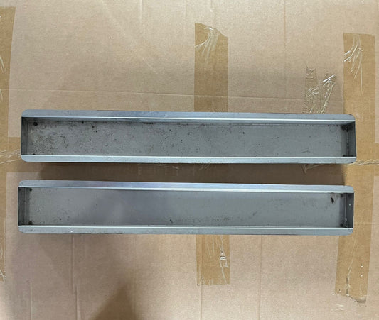 2 Stainless Steel Trays