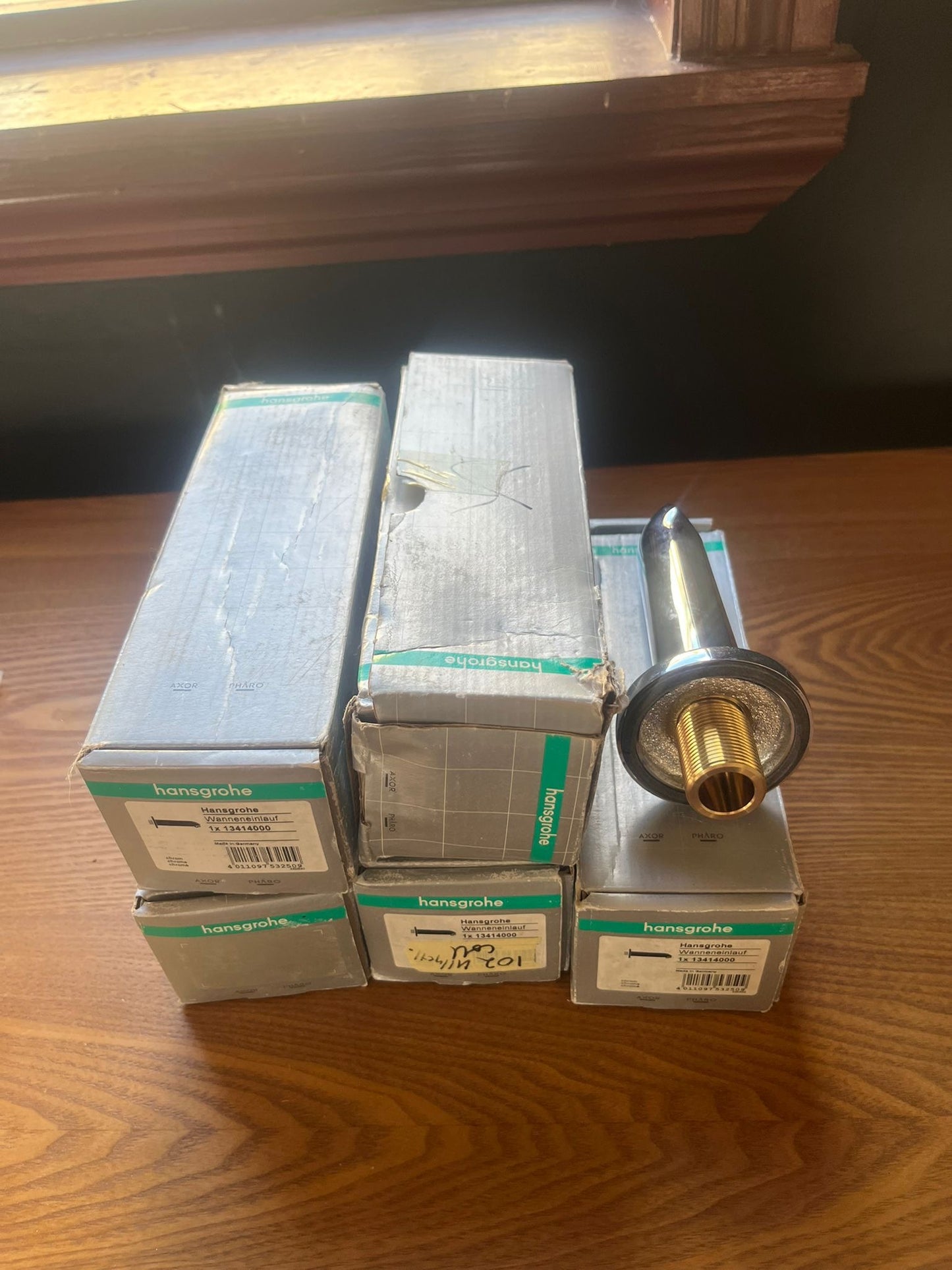 Set of 6 Hansgrohe Bathtub Spouts