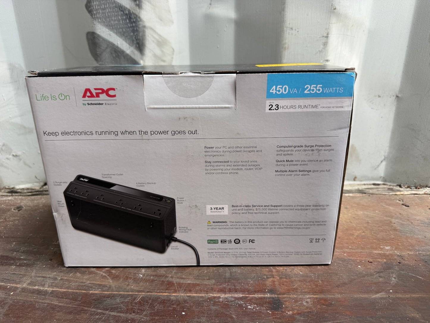 APC 5-ft APC BackUPS 6 Outlet Black Indoor AC Surge Protector Battery Backup