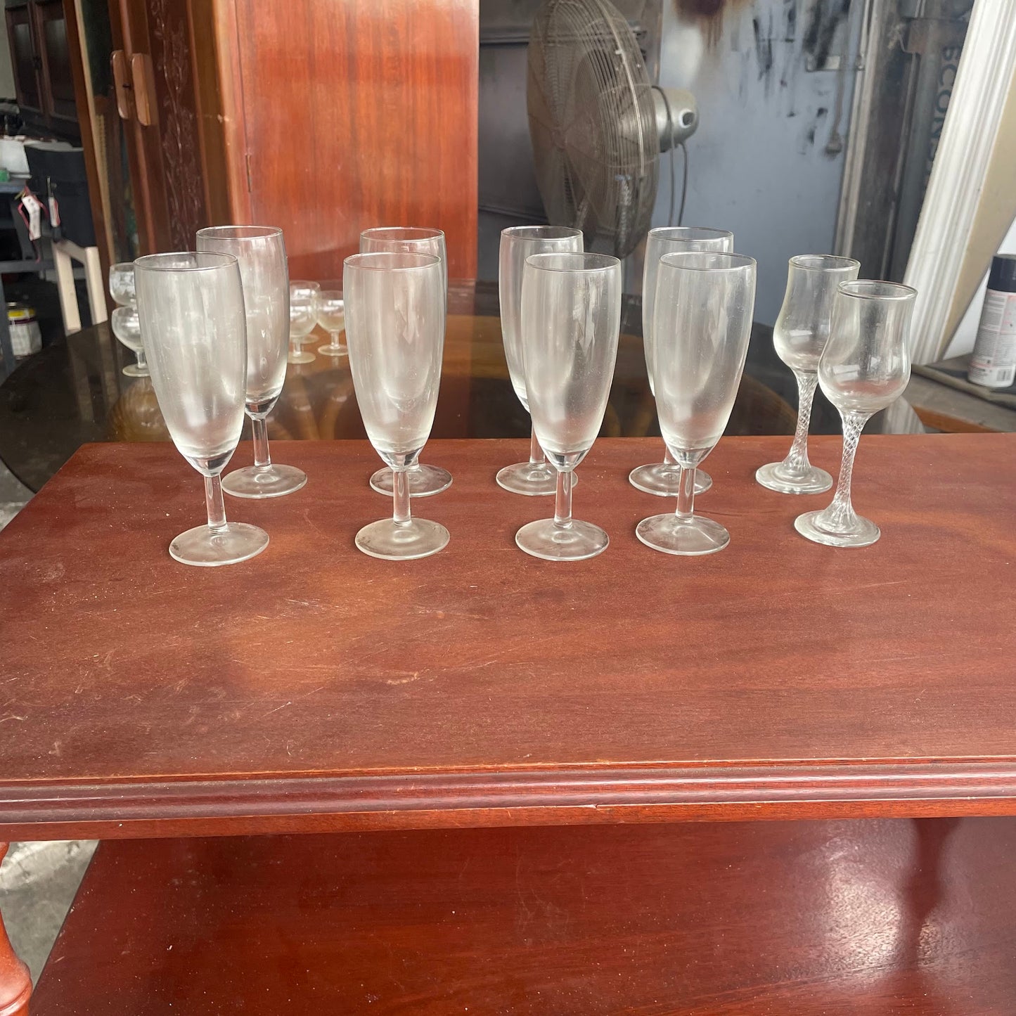 Clear Glass Champagne Flutes