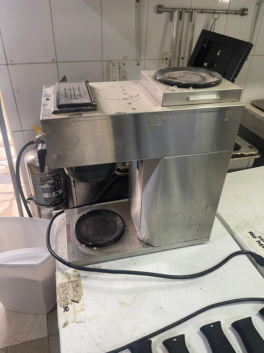 Commercial Coffee Brewer