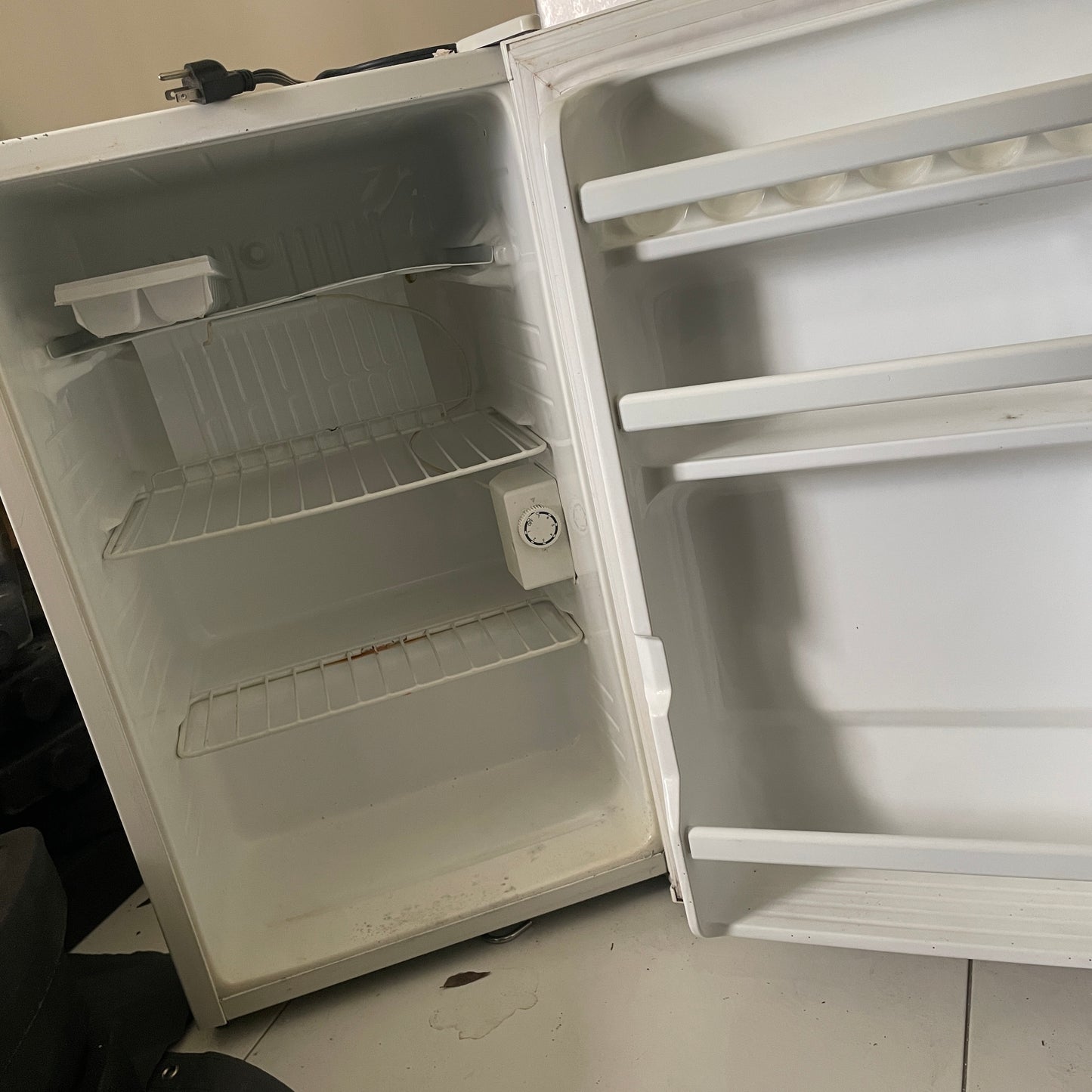 Compact Refrigerator
