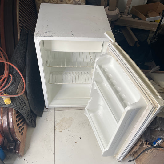 Daewoo Compact Refrigerator