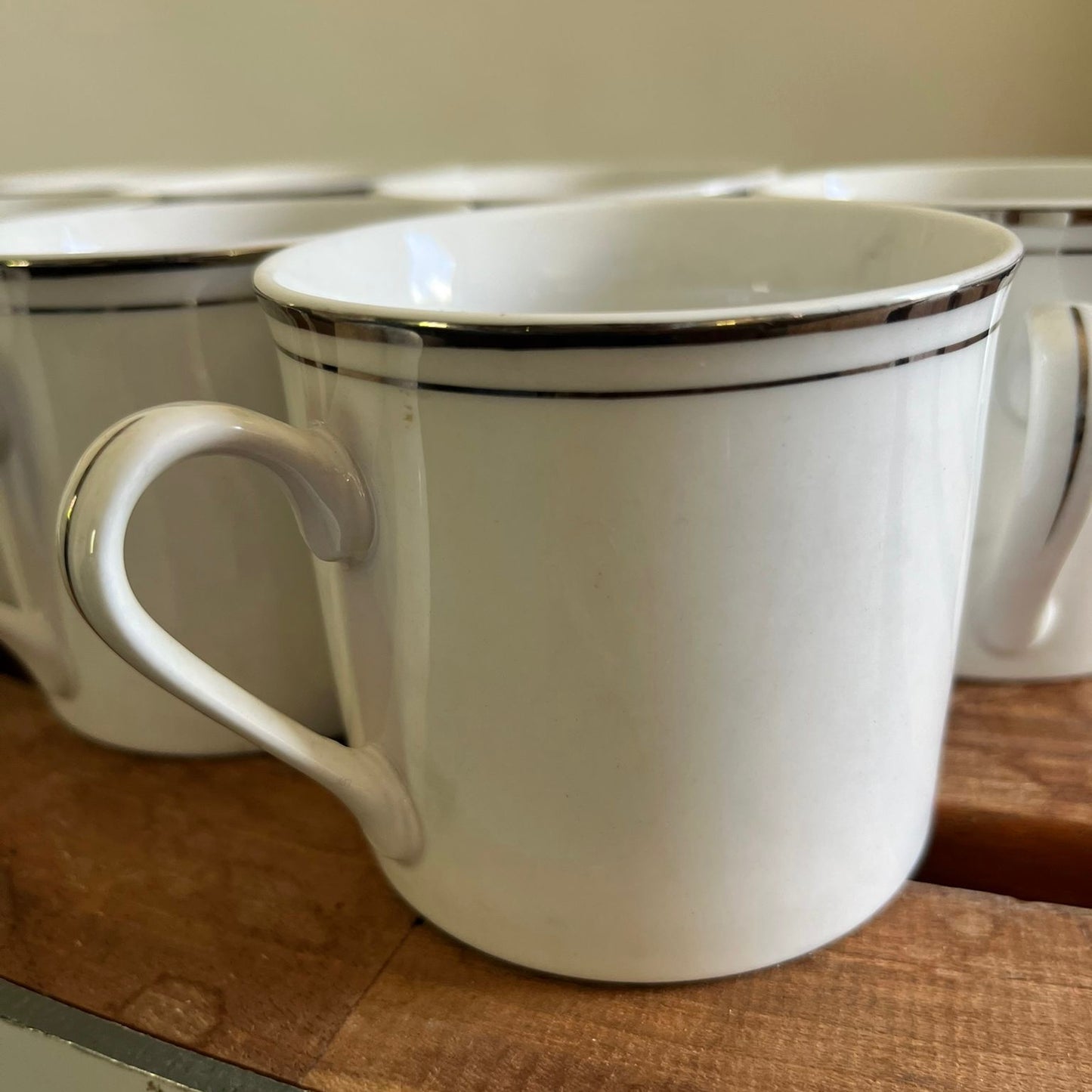 Set of 8 Classic Platinum Tea Cups