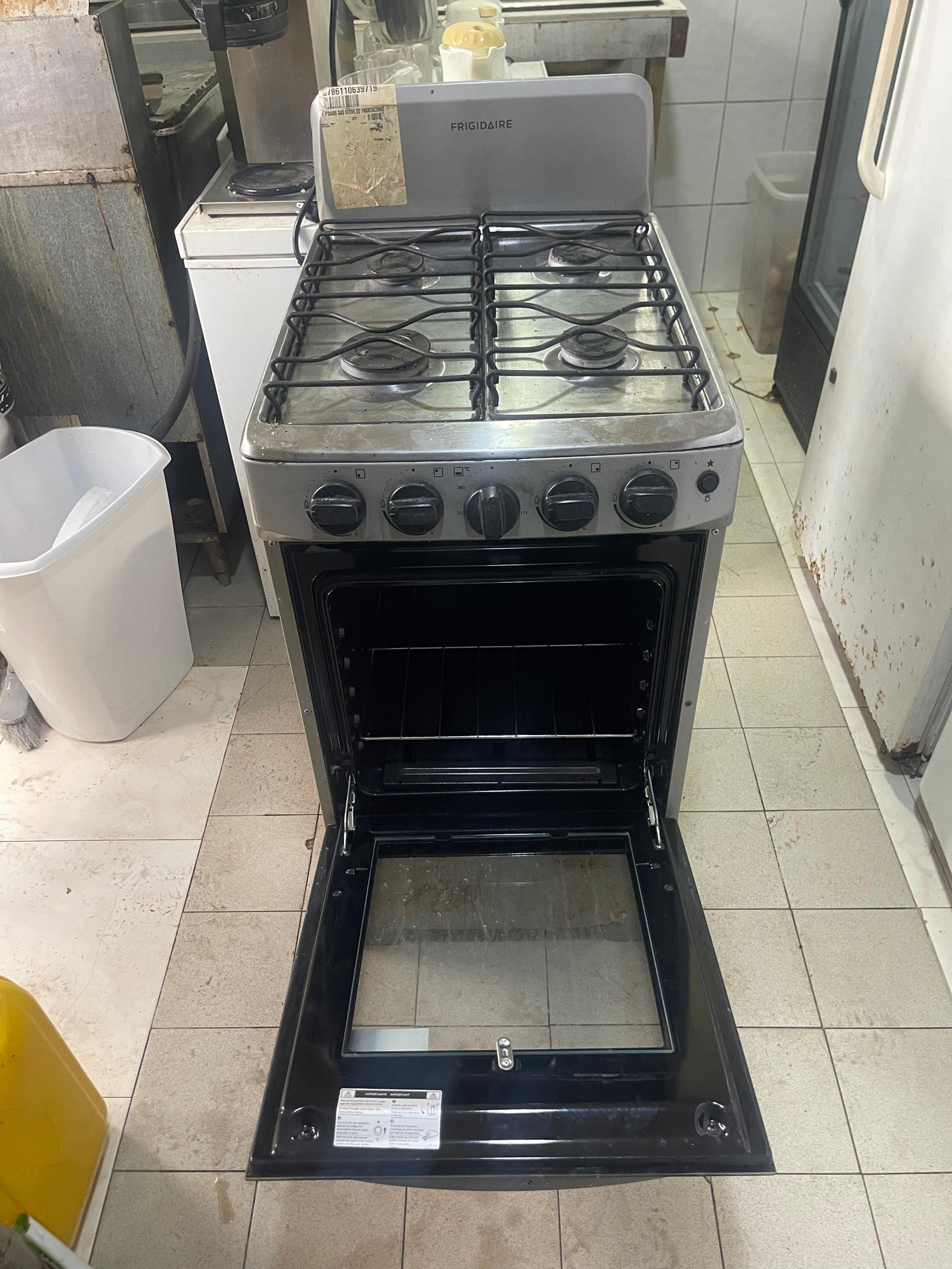 Frigidaire Gas Stove
