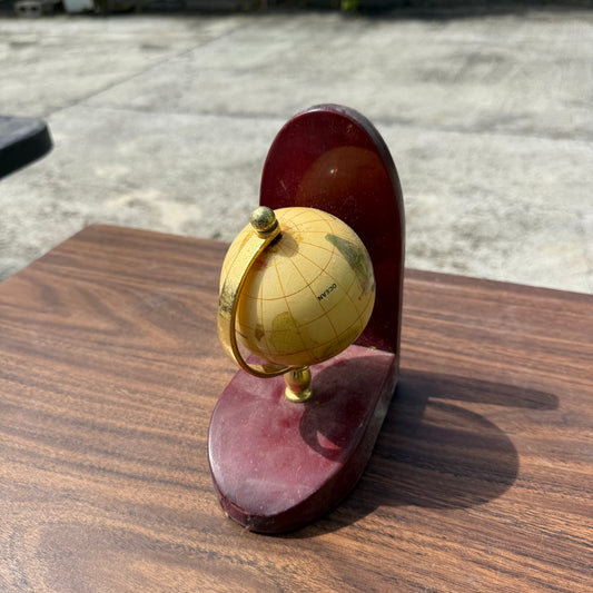 Globe