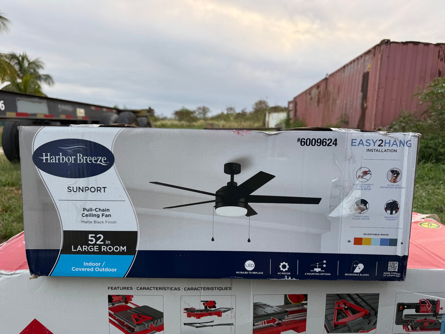Harbor Breeze Sunport Easy2Hang 44-in Matte Black with Matte Blades LED Covered Outdoor Ceiling Fan