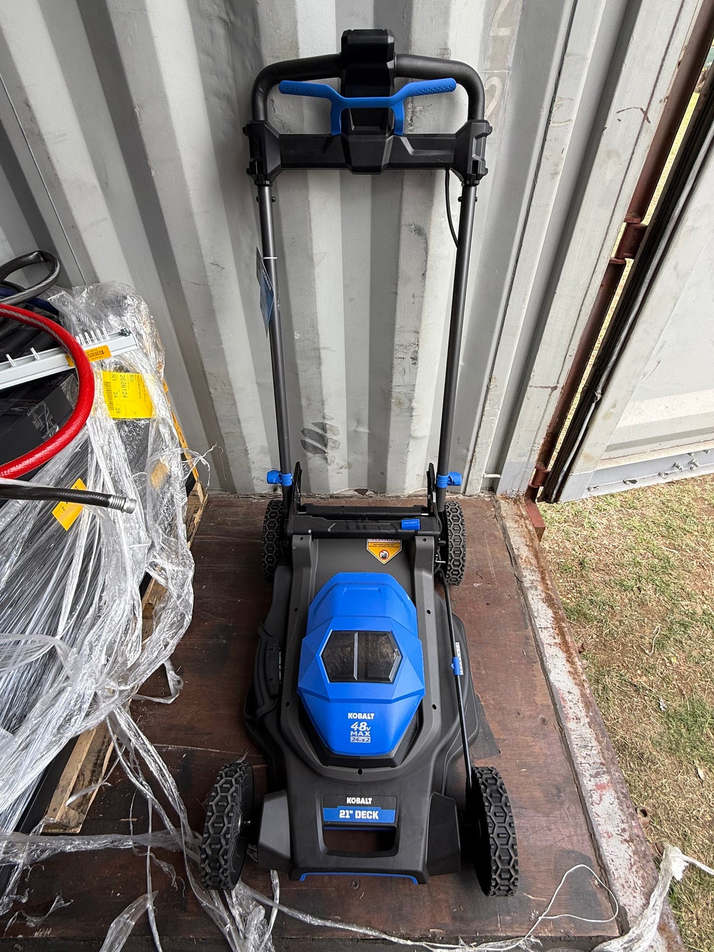 Kobalt 48-volt 21-in Battery Push Lawn Mower (Battery and Charger Included)