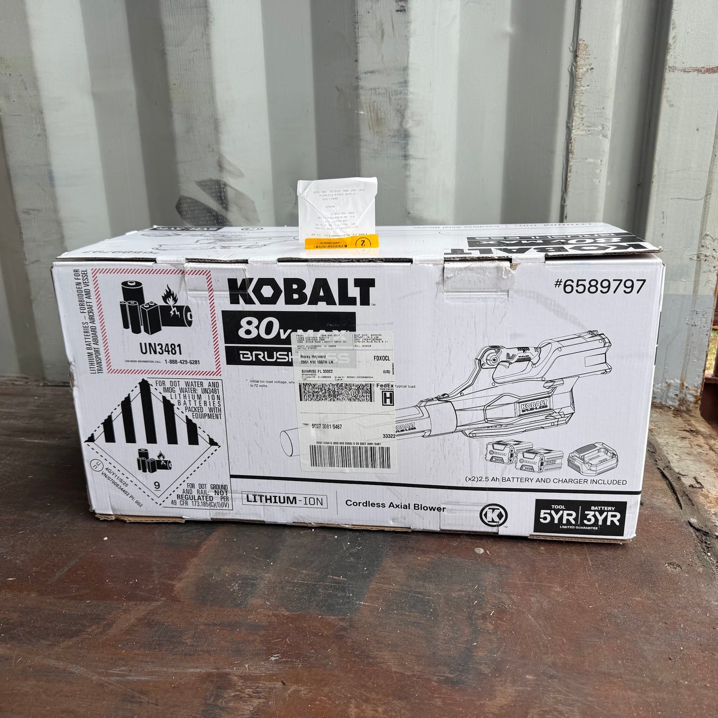Kobalt 80-volt 630-CFM 140-MPH Battery Handheld Leaf Blower 2.5 Ah Battery Included Charger Included