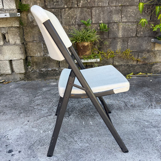 LIFETIME Folding Chair