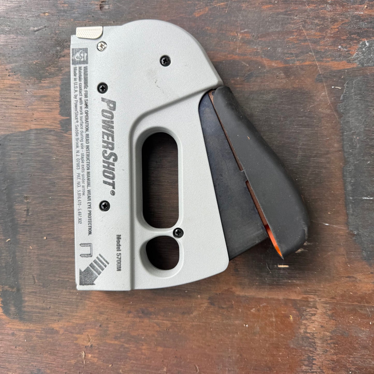 POWERSHOT 5700F5 Brad, Heavy Duty, Medium, Manual Staple Gun