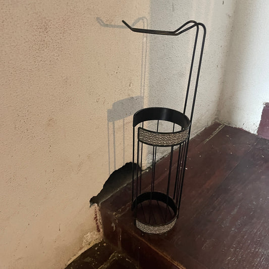 Toilet Tissue Holder