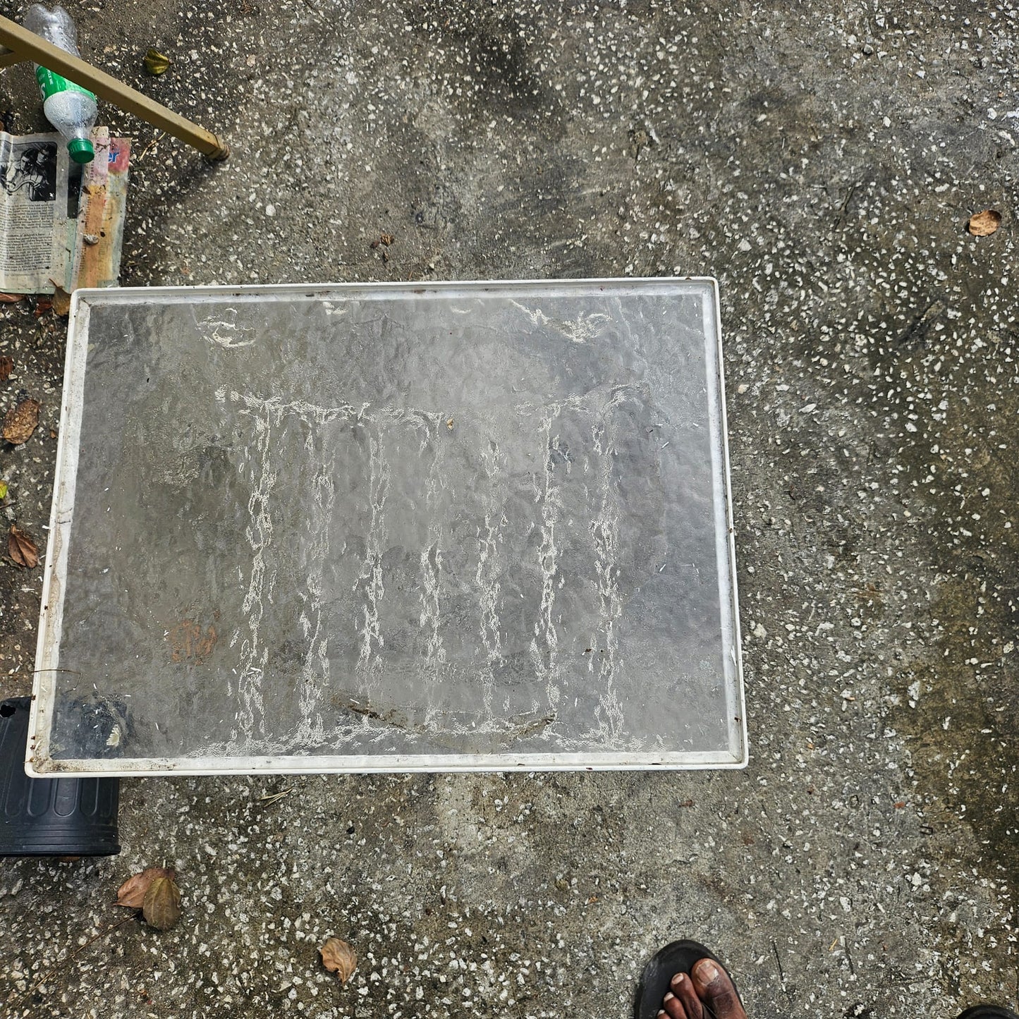 White Metal Frosted Glass Top Patio Side Table