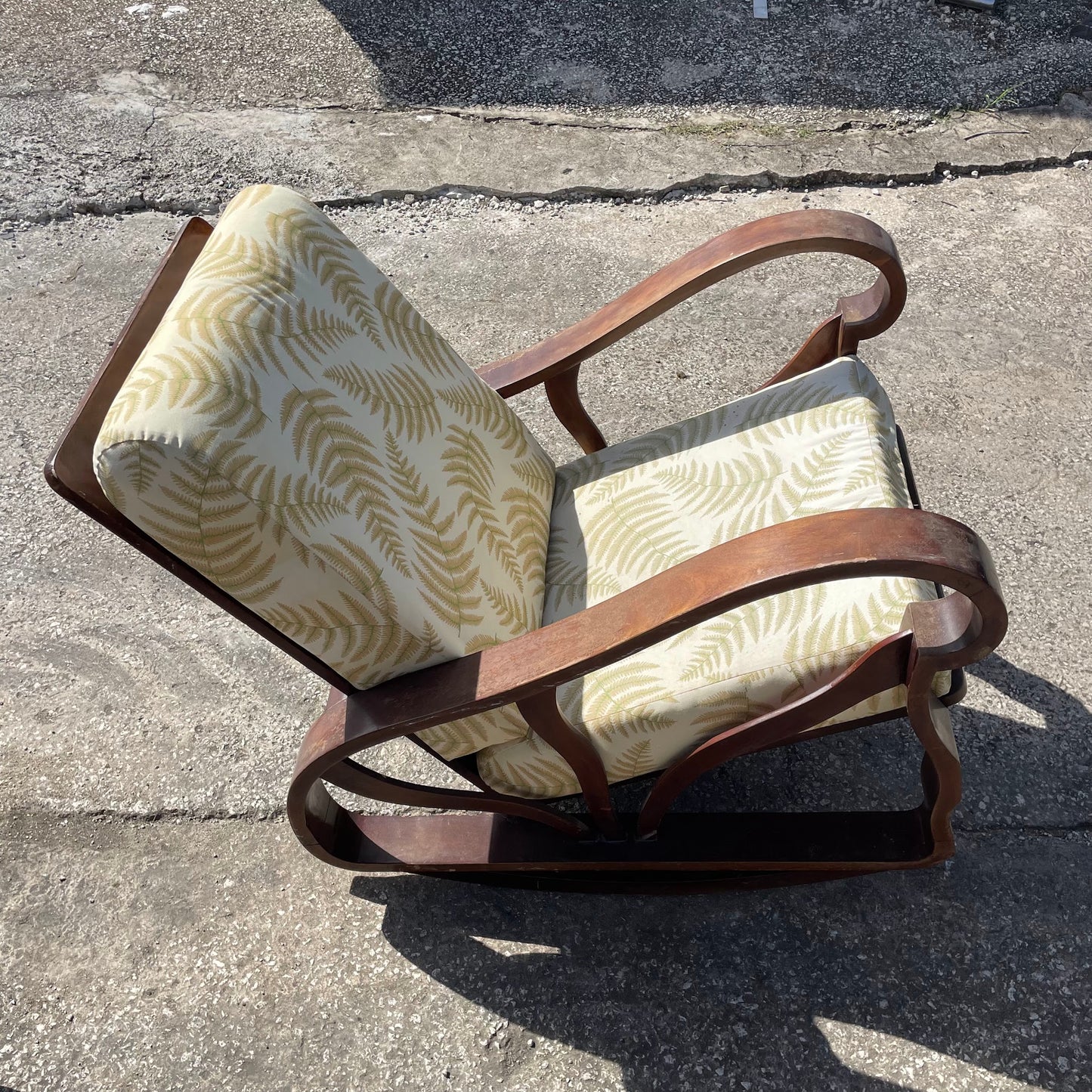 Wooden Rocking Chair with Fern Pattern Cushions